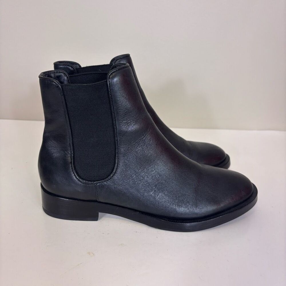 Schutz Black Leather Ankle Pull On Booties Women's‎ 5